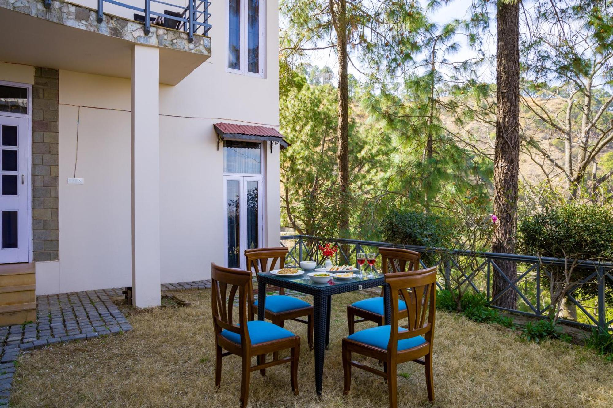 Alaya Stays Mehar Villa - 3 Bhk With Garden & Scenic Views Kasauli Exterior photo
